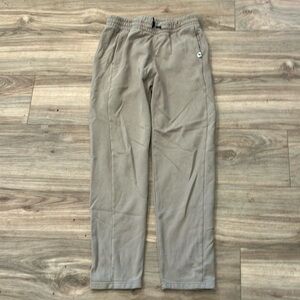 ABERCROMBIE TEEN SWEATPANTS SiZE 15/16
WORE A FEW TIMES